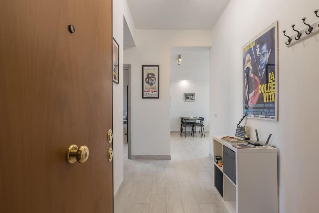 Cinema House In Cinecitta Apartment Rome Exterior photo